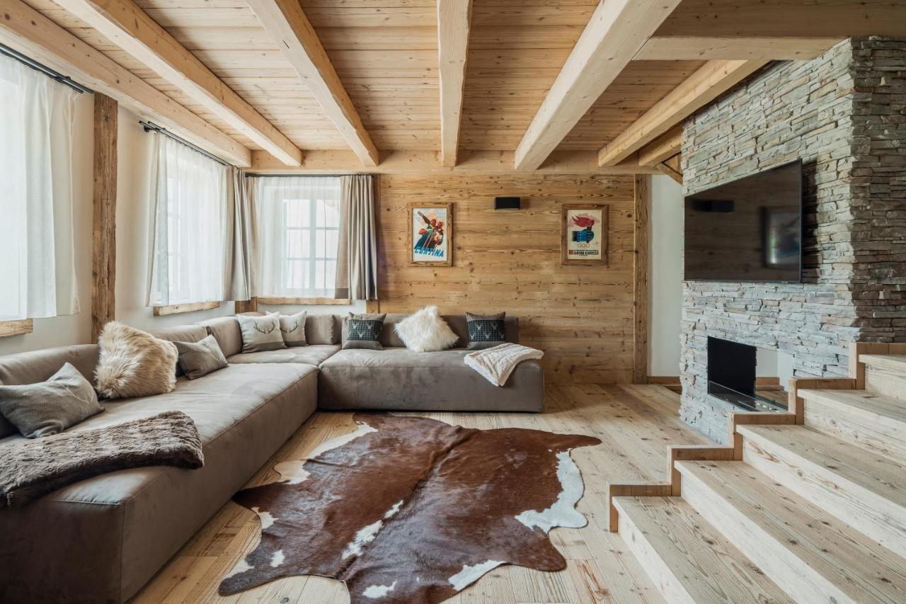 Chalet Socrepes - Dolomiti Skyline كورتينا دامبيتزو المظهر الخارجي الصورة