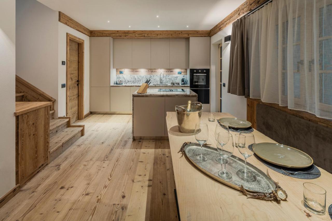 Chalet Socrepes - Dolomiti Skyline كورتينا دامبيتزو المظهر الخارجي الصورة